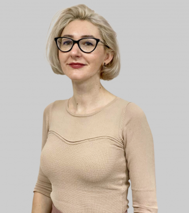 Любимова Юлия Олеговна, Заместитель директора по коммерческим вопросам